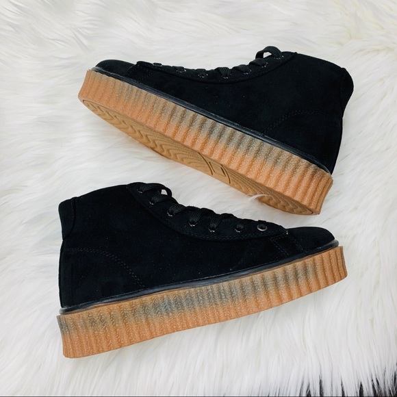 Black high top chunky sneaker - Picture 5 of 7